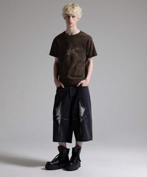 GRANCY(グランシー)の「【GRANCY】Rhinestone Crack Dirty Half-sleeve T-Shirt / ラインストーンクラックダーティ半袖Tシャツ(Tシャツ/カットソー・メンズ・ブラック/サンドベージュ・L/M/S)」の13枚目の写真