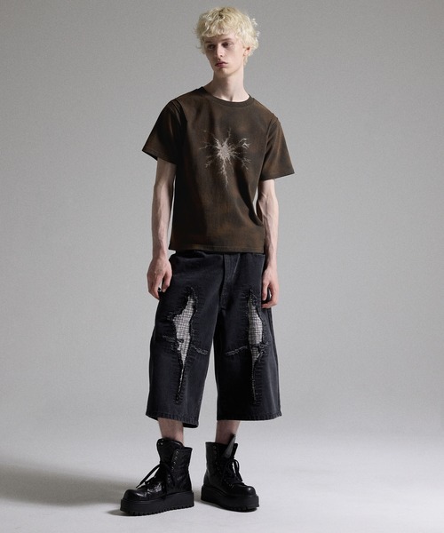 GRANCY(グランシー)の「【GRANCY】Rhinestone Crack Dirty Half-sleeve T-Shirt / ラインストーンクラックダーティ半袖Tシャツ(Tシャツ/カットソー・メンズ・ブラック/サンドベージュ・L/M/S)」の14枚目の写真
