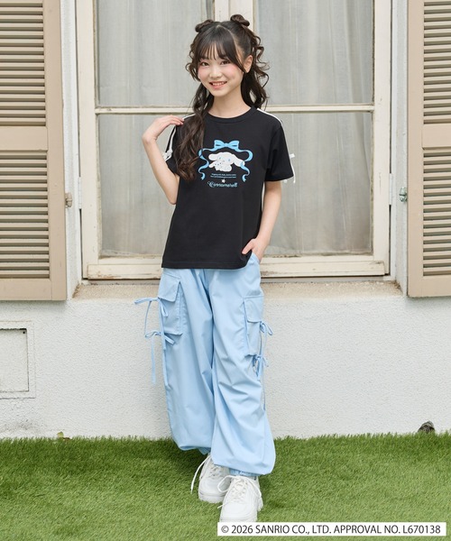 Amourire girl(アムリールガール)の「【サンリオキャラクターズコラボ】 シナモロールリボン半袖Tシャツ/カットソー(Tシャツ/カットソー・キッズ・ブラック/サックスブルー・160cm/150cm/140cm/130cm)」の15枚目の写真