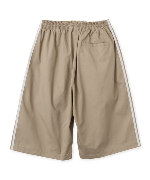 adidas(アディダス)の「adidas ADICOLOR SST COTTON TWILL SHORTS / アディダス アディカラー SST コットン ツイル ショーツ(その他パンツ・メンズ・カーキ・L/M/XL/XXL/S)」の6枚目の写真
