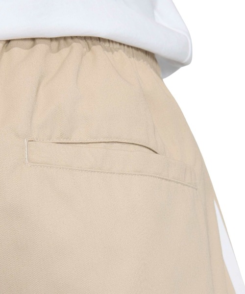 adidas(アディダス)の「adidas ADICOLOR SST COTTON TWILL SHORTS / アディダス アディカラー SST コットン ツイル ショーツ(その他パンツ・メンズ・カーキ・L/M/XL/XXL/S)」の8枚目の写真