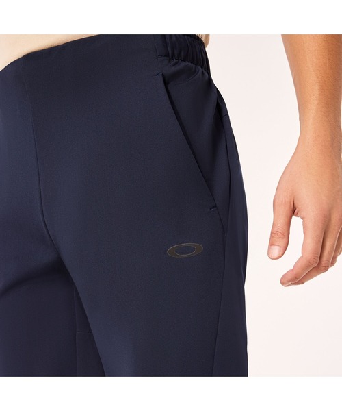 OAKLEY(オークリー)の「オークリー ENHANCE TECH JERSEY SHORTS 14.0/ショートパンツ/スポーツ・トレーニング/吸汗速乾/OAKLEY(その他パンツ・メンズ・ネイビー・S/M/L)」の7枚目の写真