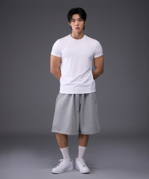 MIHAK（ミハク）の「メタルロゴバミューダパンツ（グレー）（その他パンツ・メンズ・その他・1/2）」の6枚目の写真
