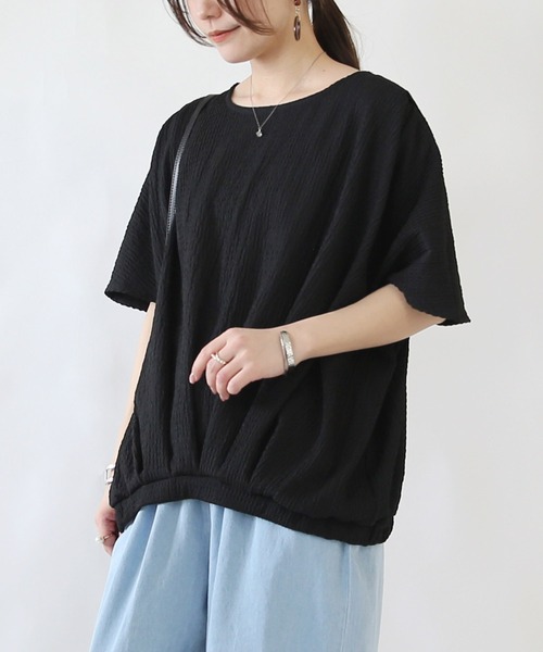 and it_(アンドイット)の「シャーリングドビートップス(Tシャツ/カットソー・レディース・チャコール/ダークベージュ/ブラック・FREE)」の9枚目の写真