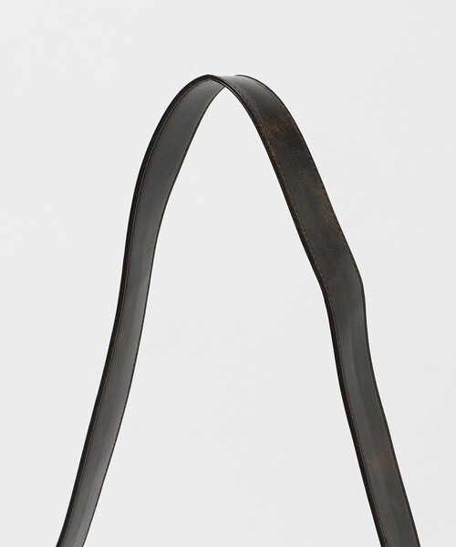 BEAUTY&YOUTH UNITED ARROWS（ビューティーアンドユースユナイテッドアローズ）の「【WEB限定】フェード スクエア ショルダー バッグ（ショルダーバッグ・メンズ・ダークブラウン・FREE）」の6枚目の写真