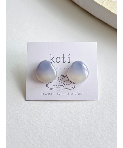 tone(トーン)の「【koti】Hella soft drop ピアス(MA)(ピアス(両耳用)・レディース・ブルー系その他/イエロー系その他/パープル系その他/ピンク系その他/パープル系その他5/ブルー系その他2/ピンク系その他2/パープル系その他3/イエロー系その他2/ピンク系その他3/ピンク系その他4/パープル系その他2/パープル系その他4・FREE)」の9枚目の写真