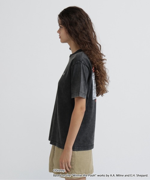 AVIREX(アヴィレックス)の「《Disney Collection》WINNIE THE POOH /COMIC/ T-SHIRT(Tシャツ/カットソー・レディース・ブラック/オフホワイト・F)」の7枚目の写真