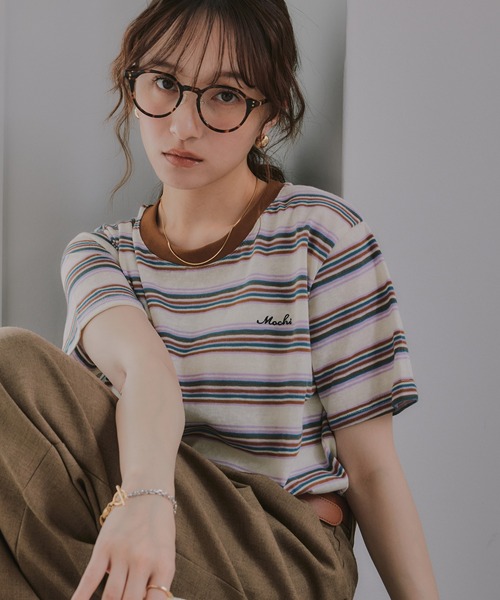 210nouve(トゥージュヌーブ)の「配色 マルチボーダー リンガー Tシャツ(Tシャツ/カットソー・レディース・グリーン/ネイビー/イエロー/ブラウン・FREE)」の21枚目の写真