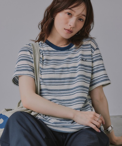 210nouve(トゥージュヌーブ)の「配色 マルチボーダー リンガー Tシャツ(Tシャツ/カットソー・レディース・グリーン/ネイビー/イエロー/ブラウン・FREE)」の16枚目の写真