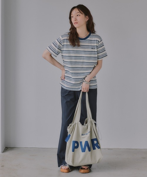 210nouve(トゥージュヌーブ)の「配色 マルチボーダー リンガー Tシャツ(Tシャツ/カットソー・レディース・グリーン/ネイビー/イエロー/ブラウン・FREE)」の13枚目の写真