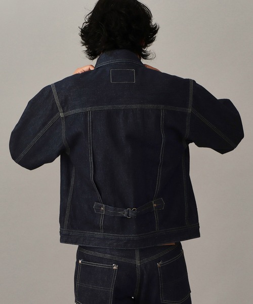 Lee(リー)の「【101 101周年記念特別モデル】ANNIVERSARY 101 ICONIC COWBOY JACKET セットアップ可(デニムジャケット・メンズ・インディゴブルー・LARGE/MEDIUM/SMALL/X-LARGE)」の2枚目の写真