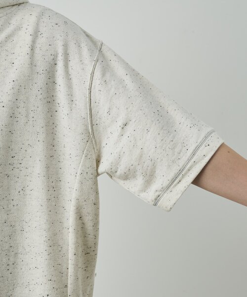 COLONY 2139(コロニートゥーワンスリーナイン)の「ネップリラックス半袖パーカー(Tシャツ/カットソー・メンズ・アイボリー/ブラック・LARGE/MEDIUM)」の20枚目の写真