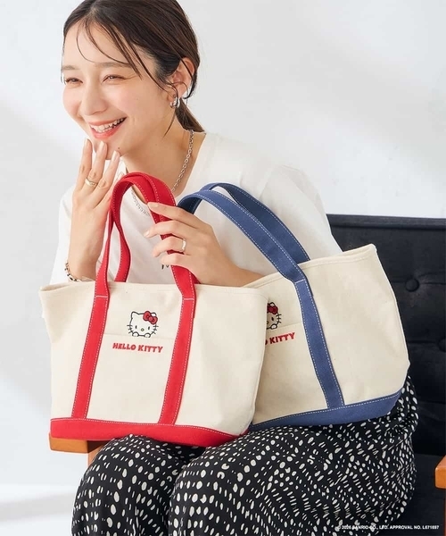 a.v.v(アーヴェヴェ)の「HELLO KITTY 刺繍キャンバスバッグ(トートバッグ・レディース・ネイビー/レッド・38)」の4枚目の写真