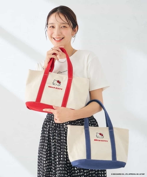 a.v.v(アーヴェヴェ)の「HELLO KITTY 刺繍キャンバスバッグ(トートバッグ・レディース・ネイビー/レッド・38)」の6枚目の写真