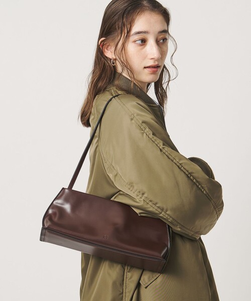 &MyuQ(アンドミューク)の「<&MyuQ>SAL ショルダー バッグ(ショルダーバッグ・レディース・ダークブラウン/ブラック・FREE)」の1枚目の写真