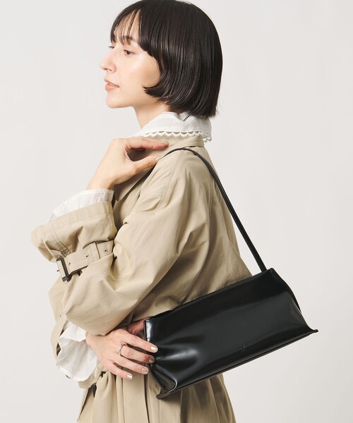 &MyuQ(アンドミューク)の「<&MyuQ>SAL ショルダー バッグ(ショルダーバッグ・レディース・ダークブラウン/ブラック・FREE)」の3枚目の写真