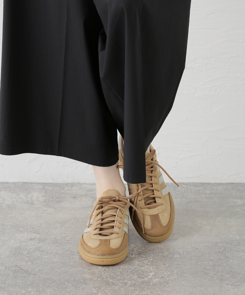 FRAMeWORK(フレームワーク)の「ADIDAS/アディダス HANDBALLSPEZIAL(スニーカー・レディース・ベージュ・23cm/25cm/24cm)」の14枚目の写真