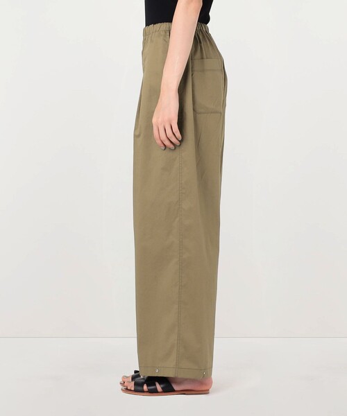 MACPHEE(マカフィー)の「コットンツイル イージータックパンツ(その他パンツ・レディース・カーキ/ブラウン/オフホワイト・34/36)」の6枚目の写真