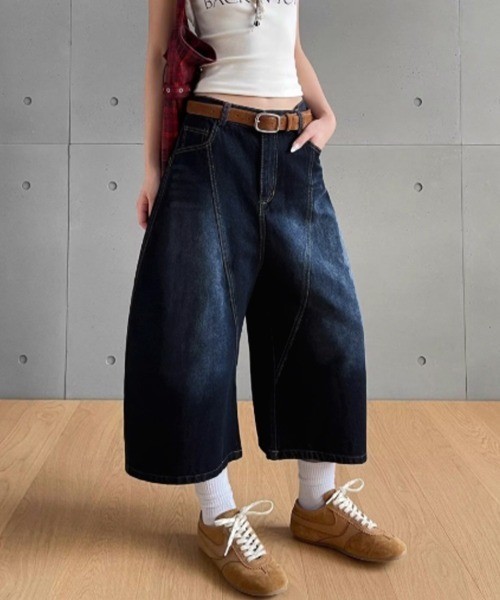 Miniministore(ミニミニストア)の「刺しゅうロゴ バルーンワイドデニムパンツ(デニムパンツ・レディース・ネイビー・L/S/M)」の14枚目の写真