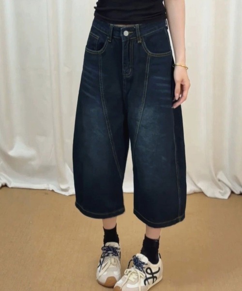 Miniministore(ミニミニストア)の「刺しゅうロゴ バルーンワイドデニムパンツ(デニムパンツ・レディース・ネイビー・L/S/M)」の17枚目の写真
