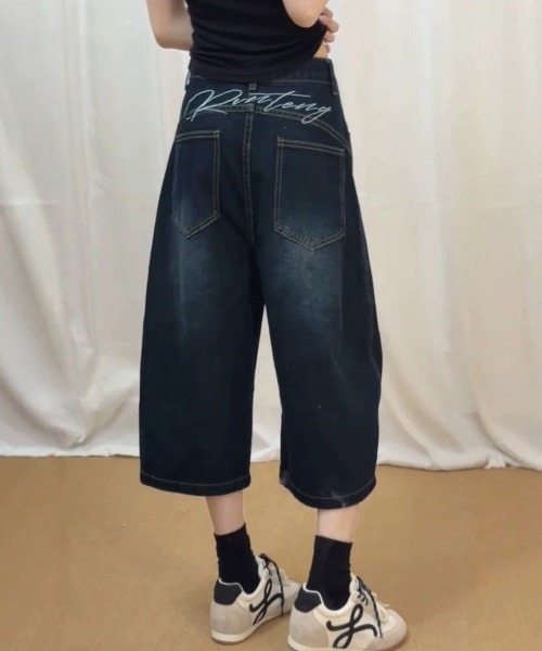 Miniministore(ミニミニストア)の「刺しゅうロゴ バルーンワイドデニムパンツ(デニムパンツ・レディース・ネイビー・L/S/M)」の19枚目の写真