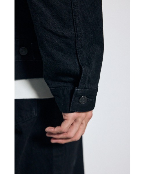 AZUL by moussy(アズールバイマウジー)の「【セットアップ対応】異素材デニムジャケット 秋服 冬服(デニムジャケット・メンズ・ブルー/ブラック・LARGE/MEDIUM)」の14枚目の写真