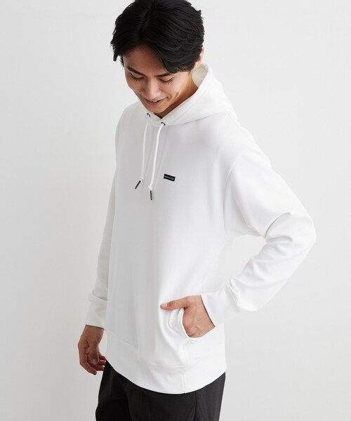 THE SHOP TK （ザ ショップ ティーケー ）の「【洗濯機OK／ユニセックス】ダンボール ロゴパーカ（パーカー・メンズ・ダークブラウン/グレー/オフホワイト・02/03/04）」の4枚目の写真