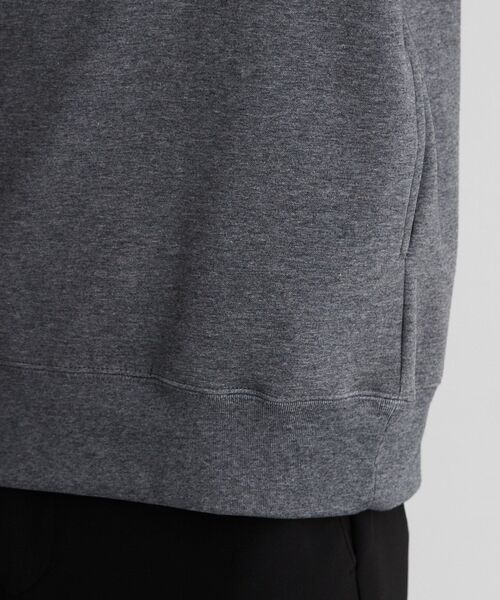THE SHOP TK （ザ ショップ ティーケー ）の「【洗濯機OK／ユニセックス】ダンボール ロゴパーカ（パーカー・メンズ・ダークブラウン/グレー/オフホワイト・02/03/04）」の22枚目の写真