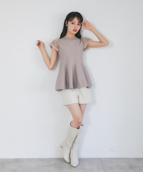 tocco closet(トッコ クローゼット)の「ファースリーブ切り替えペプラムニットプルオーバー(ニット/セーター・レディース・ブラック/ピンク/モカ・M)」の13枚目の写真