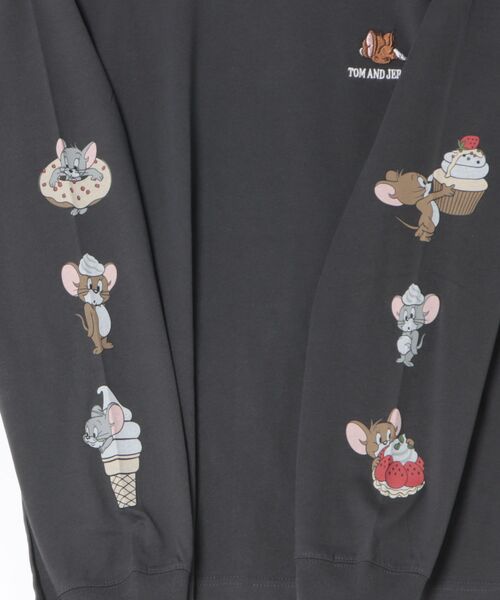 Tom&Jerry(トムアンドジェリー)の「【公式】トムとジェリー スリーブプリント&刺繍ロンT(Tシャツ/カットソー・メンズ・ブラック系1/グレイッシュベージュ/ブラック系2/アイボリー・M/L)」の7枚目の写真