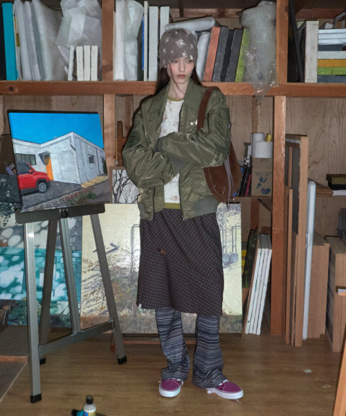 MAISON CREME(メゾンクレム)の「斜めチェックスカート_ブラウン(スカート・レディース・その他・FREE)」の3枚目の写真