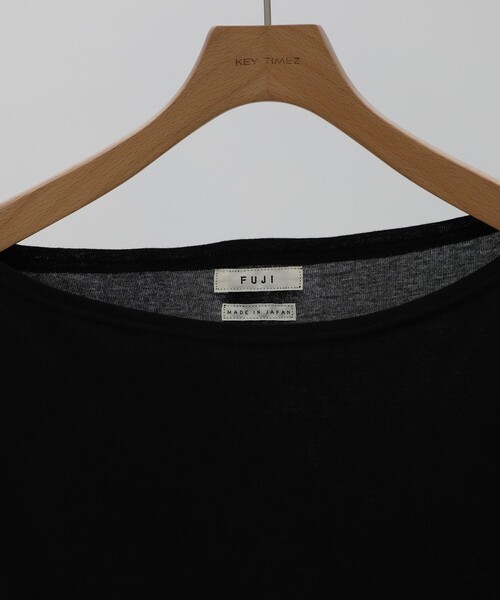 FUJI(フジ)の「[FUJI/フジ」別注BOAT NECK L/S T SHIRTS/ボートネック長袖Tシャツ/カットソー(Tシャツ/カットソー・レディース・ブラック/アイボリー・2)」の4枚目の写真