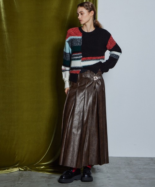 MAISON SPECIAL(メゾンスペシャル)の「【26WINTER PRE-ORDER】Dramatic Border Slit Knit/ドラマティカルボーダースリットニット(ニット/セーター・レディース・ブラック/グレー/ブルー・FREE)」の6枚目の写真