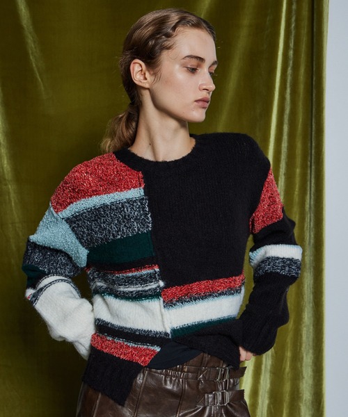 MAISON SPECIAL(メゾンスペシャル)の「【26WINTER PRE-ORDER】Dramatic Border Slit Knit/ドラマティカルボーダースリットニット(ニット/セーター・レディース・ブラック/グレー/ブルー・FREE)」の8枚目の写真