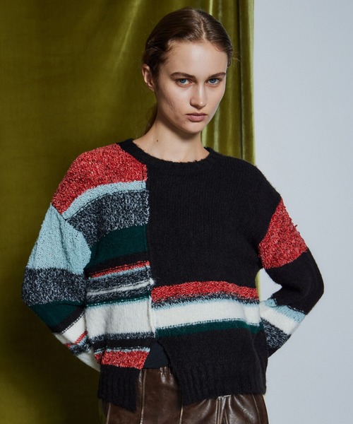 MAISON SPECIAL(メゾンスペシャル)の「【26WINTER PRE-ORDER】Dramatic Border Slit Knit/ドラマティカルボーダースリットニット(ニット/セーター・レディース・ブラック/グレー/ブルー・FREE)」の9枚目の写真