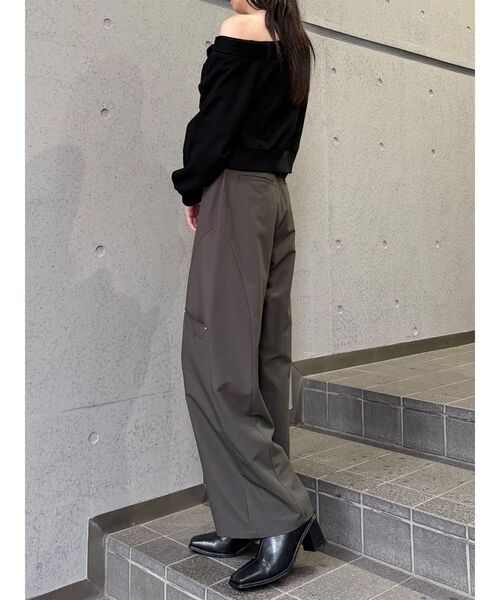 MURUA（ムルーア）の「ZIPワイドパンツ　秋服（スラックス・レディース・ブラック/グレー/ネイビー・1/2）」の21枚目の写真