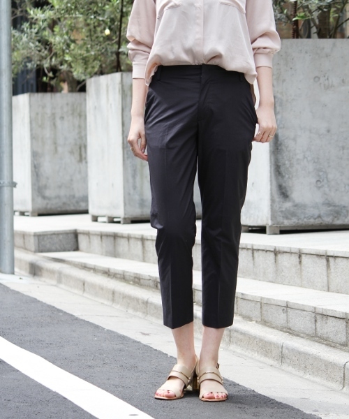 Spick & Span（スピックアンドスパン）の「スリムストレートパンツ◆（その他パンツ・レディース・キャメル/ネイビー・36/38/40/S36）」の8枚目の写真