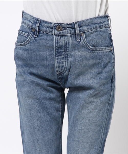 Levi's(リーバイス)の「LEVI'S(R) MADE&CRAFTED(TM)-SLOUCHY TAPER SOFT LIGHT(デニムパンツ・レディース・ライトインディゴブルー・26inch/25inch/27inch/28inch)」の5枚目の写真
