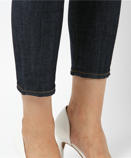 RED CARD TOKYO（レッドカード）の「・RED CARD / Synchronicity Rinse（デニムパンツ・レディース・インディゴブルー・XX-SMALL/MEDIUM/SMALL/X-SMALL）」の8枚目の写真