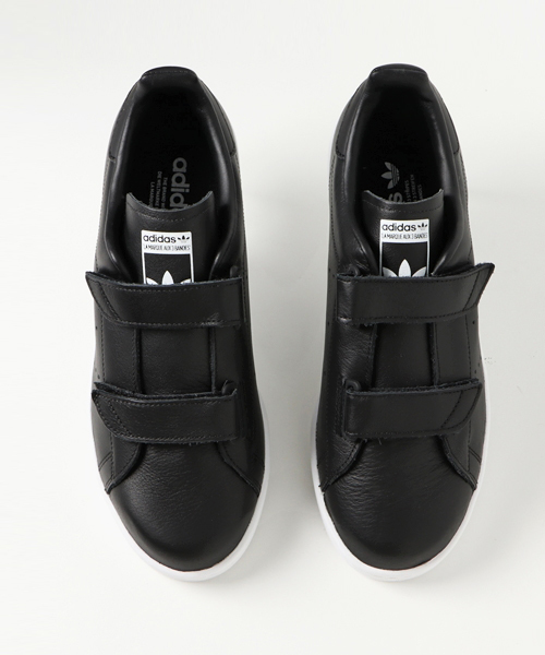 adidas（アディダス）の「ADIDAS: FAST スニーカー（スニーカー・メンズ・ブラック/ホワイト・7/6/9/8）」の11枚目の写真