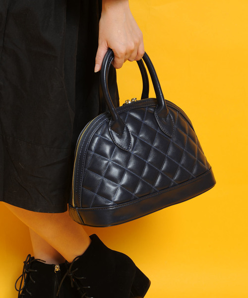 PLAIN CLOTHING（プレーンクロージング）の「ダイヤ柄ステッチハンドバッグ【PLAIN CLOTHING】（ショルダーバッグ・レディース・ボルドー/ブラック/ベージュ/ネイビー/ダークグレー・FREE）」の4枚目の写真