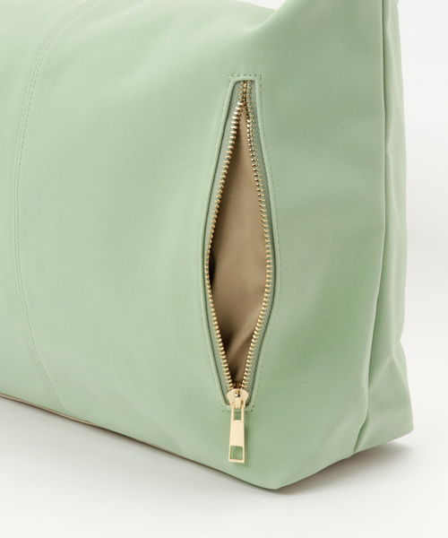 LBC(エルビーシー)の「フェイクスエード三つ編み2wayショルダー (ショルダーバッグ・レディース・ライトイエロー/ライトブラウン/クリアグリーン・ONE SIZE)」の11枚目の写真