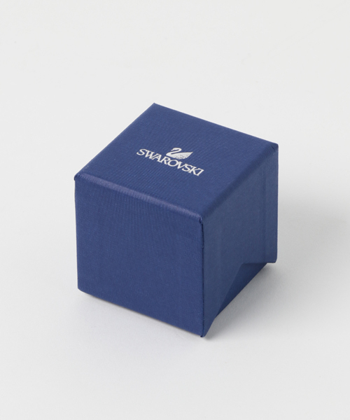 SWAROVSKI（スワロフスキー）の「【公式】【スワロフスキー】Matrix Vittore リング, マーキスカット, ホワイト, ロジウム・プレーティング（リング・レディース・シルバー・58）」の2枚目の写真