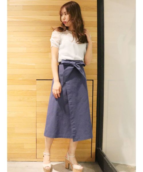 dazzlin（ダズリン）の「ミディ台形ラップスカート（スカート・レディース・ベージュ/イエロー/ブルー/ミント・SMALL/MEDIUM）」の16枚目の写真