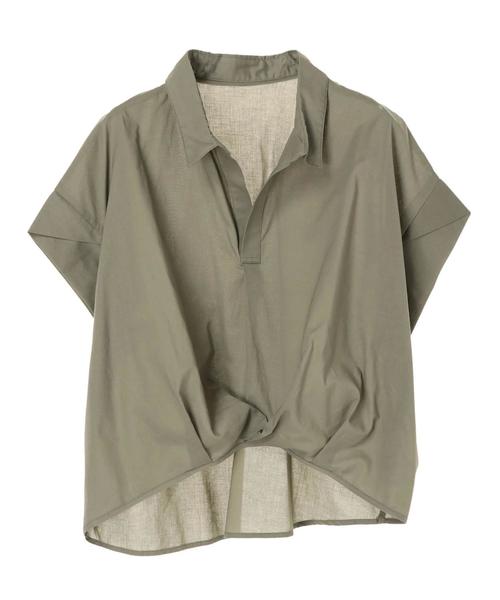 earth music&ecology（アースミュージックアンドエコロジー）の「・綿ローン半袖スキッパータックヘムシャツ ●（シャツ/ブラウス・レディース・グリーン系その他5/ブラック系その他3/オフホワイト/カーキ/ネイビー/レッド系その他7・FREE）」の9枚目の写真