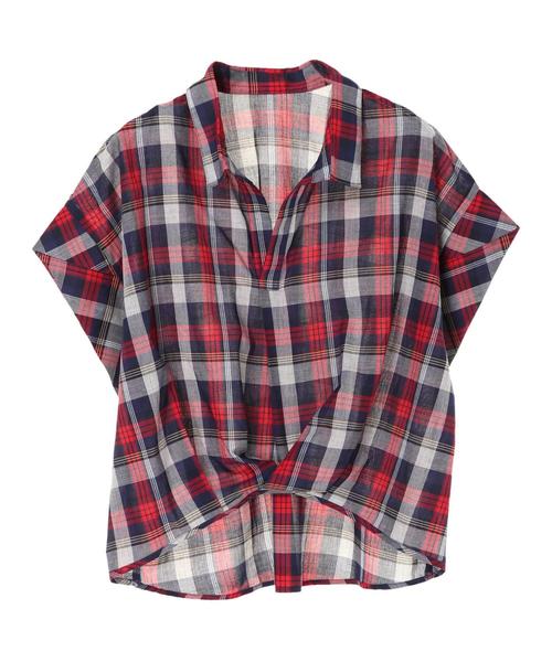 earth music&ecology（アースミュージックアンドエコロジー）の「・綿ローン半袖スキッパータックヘムシャツ ●（シャツ/ブラウス・レディース・グリーン系その他5/ブラック系その他3/オフホワイト/カーキ/ネイビー/レッド系その他7・FREE）」の11枚目の写真