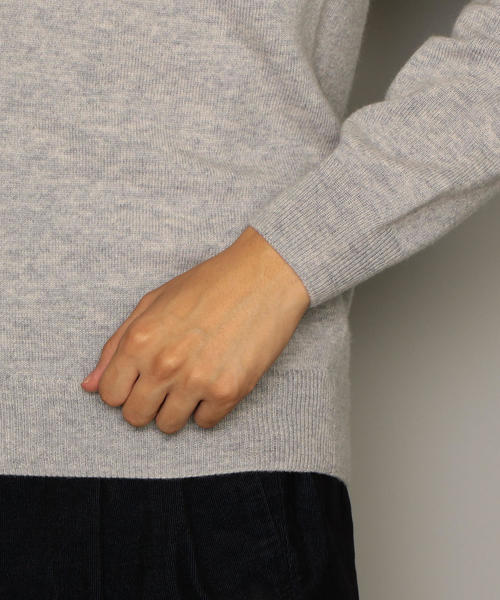 green label relaxing（グリーンレーベルリラクシング）の「[OCEANS12月号掲載] NM WO/カシミヤ 天竺 タートル ニット（ニット/セーター・メンズ・ブラック/ホワイト/ライトグレー・L/S/M）」の14枚目の写真