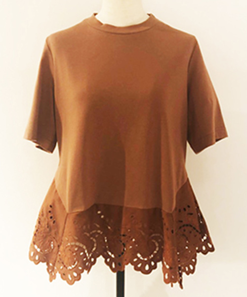 MUVEIL(ミュベール)の「【MUVEIL】裾レース刺繍プルオーバー(Tシャツ/カットソー・レディース・ホワイト/ネイビー/イエロー/キャメル・38/36)」の18枚目の写真