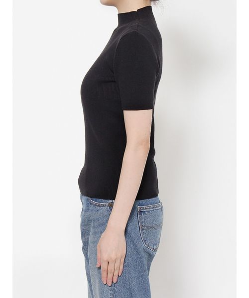 Ungrid(アングリッド)の「ハイネックショートリブニット(Tシャツ/カットソー・レディース・オフホワイト/ブラック/パープル・FREE)」の7枚目の写真