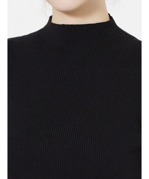 Ungrid(アングリッド)の「ハイネックショートリブニット(Tシャツ/カットソー・レディース・オフホワイト/ブラック/パープル・FREE)」の9枚目の写真